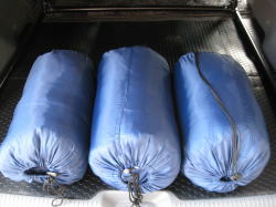 �A�E�g�h�A�~�j�o������03